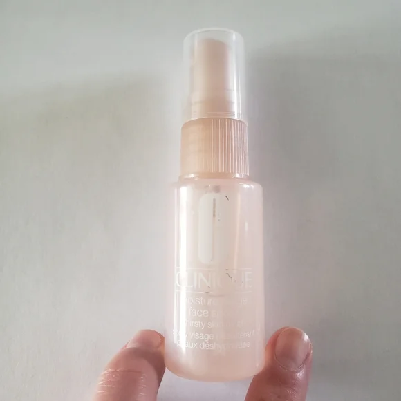 NWT Clinique Moisture Surge Face Spray. Thirsty Skin Relief - Picture 2 of 5